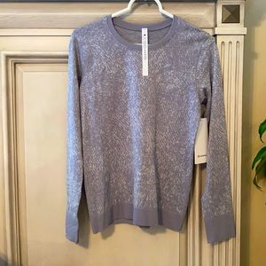 BRAND NEW LULULEMON long sleeve training gear!